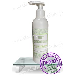 Lait démaquillant au lait...